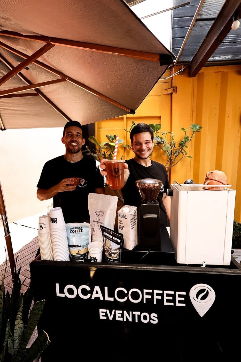 Baristas no carrinho Local Coffee Eventos